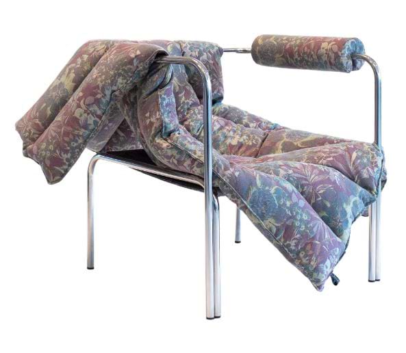 ELEGG QUILTED ARMCHAIR